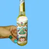 Água Florida do Peru (Murray & Lanman): Um Ativador da Limpeza Energética Procura limpeza e proteção energética? A Água Florida Original do Peru é o segredo mais bem guardado do xamanismo Andino! Com a sua fragrância cítrica e floral inconfundível, esta água Florida de 270ml é uma Poderosa Ativadora para purificar o corpo, a mente e a Alma!Água Florida de Murray & Lanman é a Escolha de Eleição!A versão desta água Florida de Murray & Lanman (Peru) é formulada com extratos naturais de flores e ervas, conferindo-lhe uma vibração energética elevada! É amplamente reconhecida pelas suas propriedades mágicas e terapêuticas:Limpeza Energética Profunda: Ideal para descarregar energias densas de ambientes, objetos ou da aura pessoal.Proteção Energética: Cria um escudo de vibração e afasta energias negativas.Equilíbrio Emocional: O seu aroma refrescante ajuda a reduzir o stress, a ansiedade e a fadiga mental.Abertura de Caminhos: Frequentemente usada em rituais para atrair sorte, sucesso e novas oportunidades.Como utilizar a Água Florida:A versatilidade deste artigo esotérico é imensa! Aqui ficam algumas sugestões:Limpeza de Cristais e Amuletos: Limpe as suas pedras e o seu Suporte de Incenso Meia-Lua (COLOCAR LINK) ou o Suporte de Incensos Esmaltado, principal motivo "Mandala" (COLOCAR LINK) com um pano humedecido em Água Florida para renovar a sua energia.Banhos de Descarga: Adicione algumas gotas à água do seu banho de imersão, para sensações de leveza e pureza energéticas.Purificação do Lar: Coloque um pouco de Água Florida num pulverizador e espalhe pelos cantos do seu lar para purificar de energias densas e assim elevar a vibração energéticaOferenda e Altar: Coloque uma pequena taça com Água Florida no seu altar (perto da imagem de Ganesha ou da sua Rosa de Jericó) para atrair espíritos guias e harmonia. Sinta a Pureza dos Andes na sua Casa: A verdadeira Água Florida do Peru é o toque final que falta na sua rotina energética! Garanta já o seu frasco de 270ml e sinta a renovação imediata que só Murray & Lanman podem oferecer!Dica para Ativar Intensamente a sua Proteção Energética: Este produto é o par perfeito para as Bombinhas de Palo Santo. Depois de limpar o espaço com o fumo (elemento Ar/Fogo), a Água Florida finaliza a harmonização com o elemento Água!Adicione ao seu carrinho: Água Florida do Peru Original – Proteção Energética Garantida
